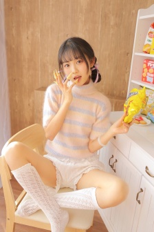 少妇高潮惨叫对白播放